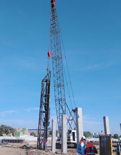 hincado-de-pilotes-en-chimbote-2